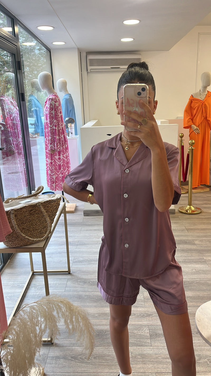Pyjama chemise et short violet